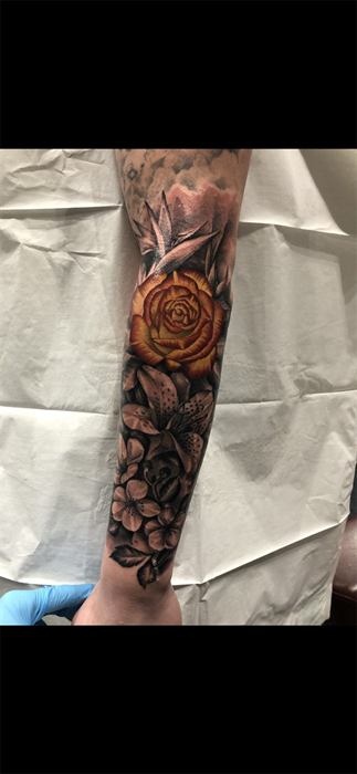 Pocket watch forearm in black and grey